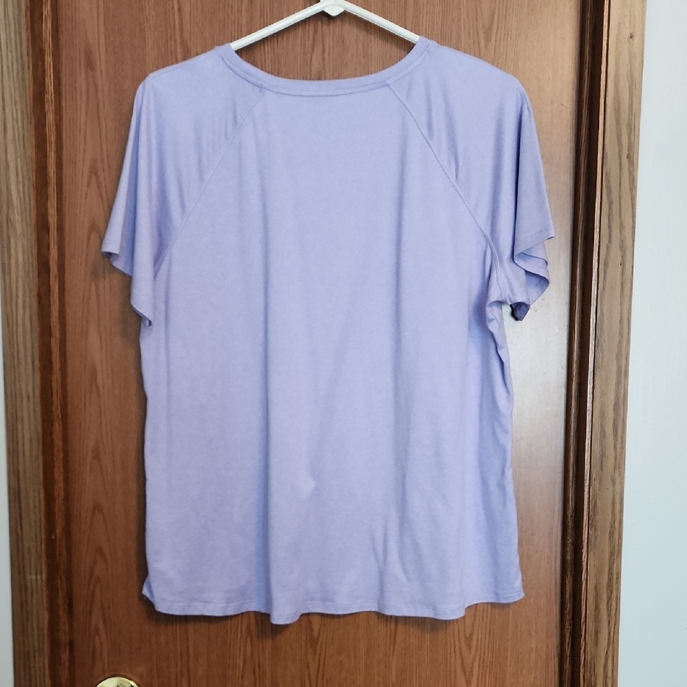 Athletic Works Lavender Short Sleeve Top - Picture 2 of 3